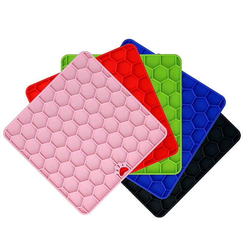 Eat Slow Live Longer Honeycomb Lick Mat Rood