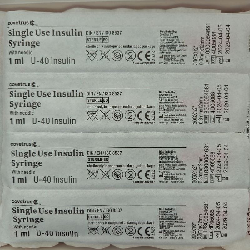Insuline spuitjes met injectienaald, voor éénmalig gebruik 1 ml U-40 Hond Kat 100 stuks