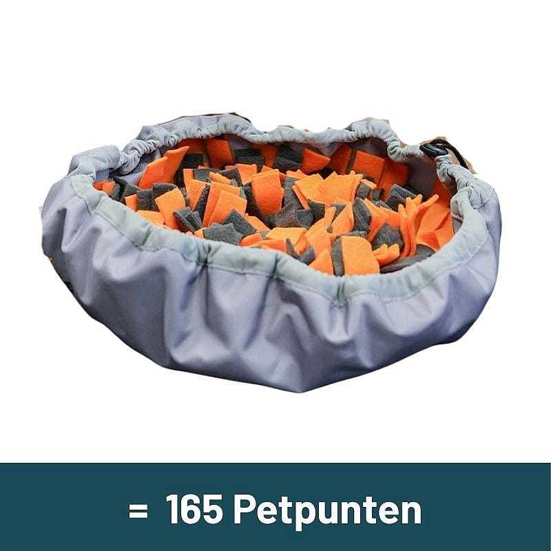 bed voor huisdier, opgevuld kussen, foam stukjes, oranje grijstinten, ronde mand